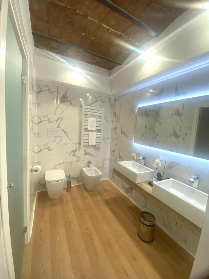 Miluar Luxury B&B - Vanvitelli Neapel Exterior foto