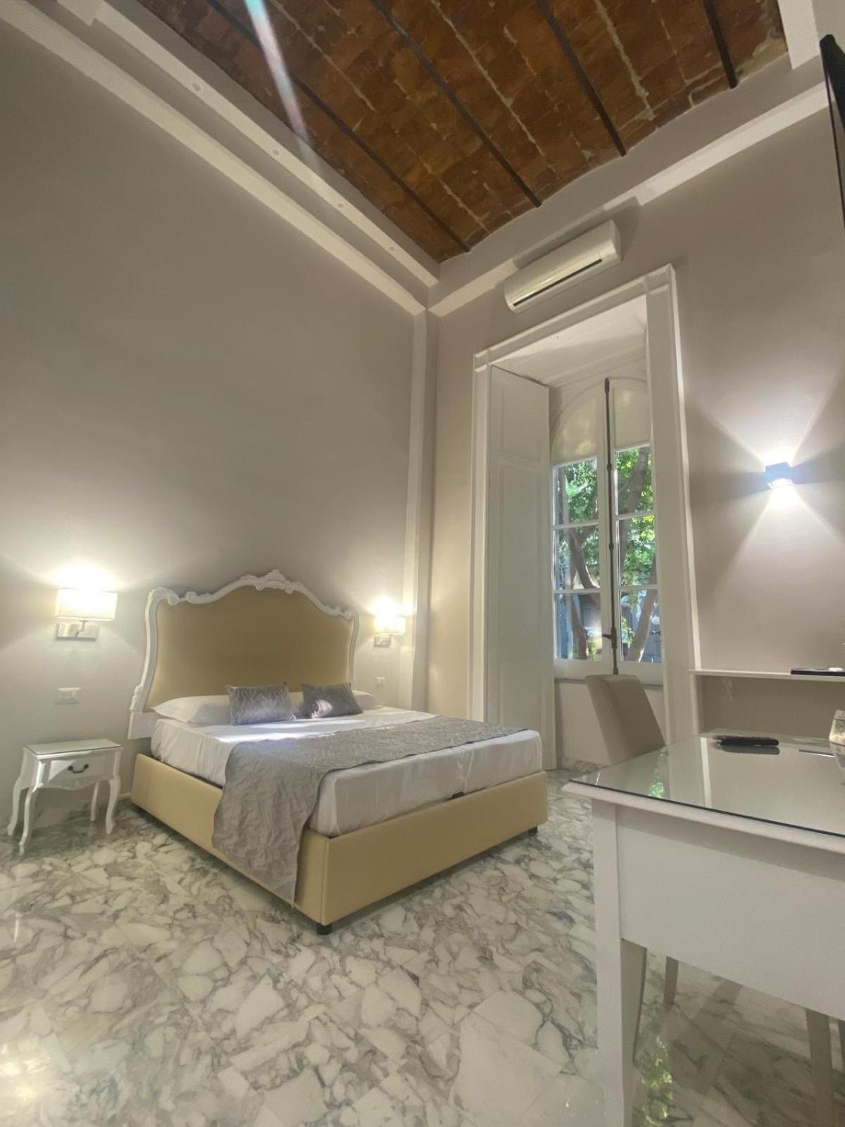 Miluar Luxury B&B - Vanvitelli Neapel Exterior foto