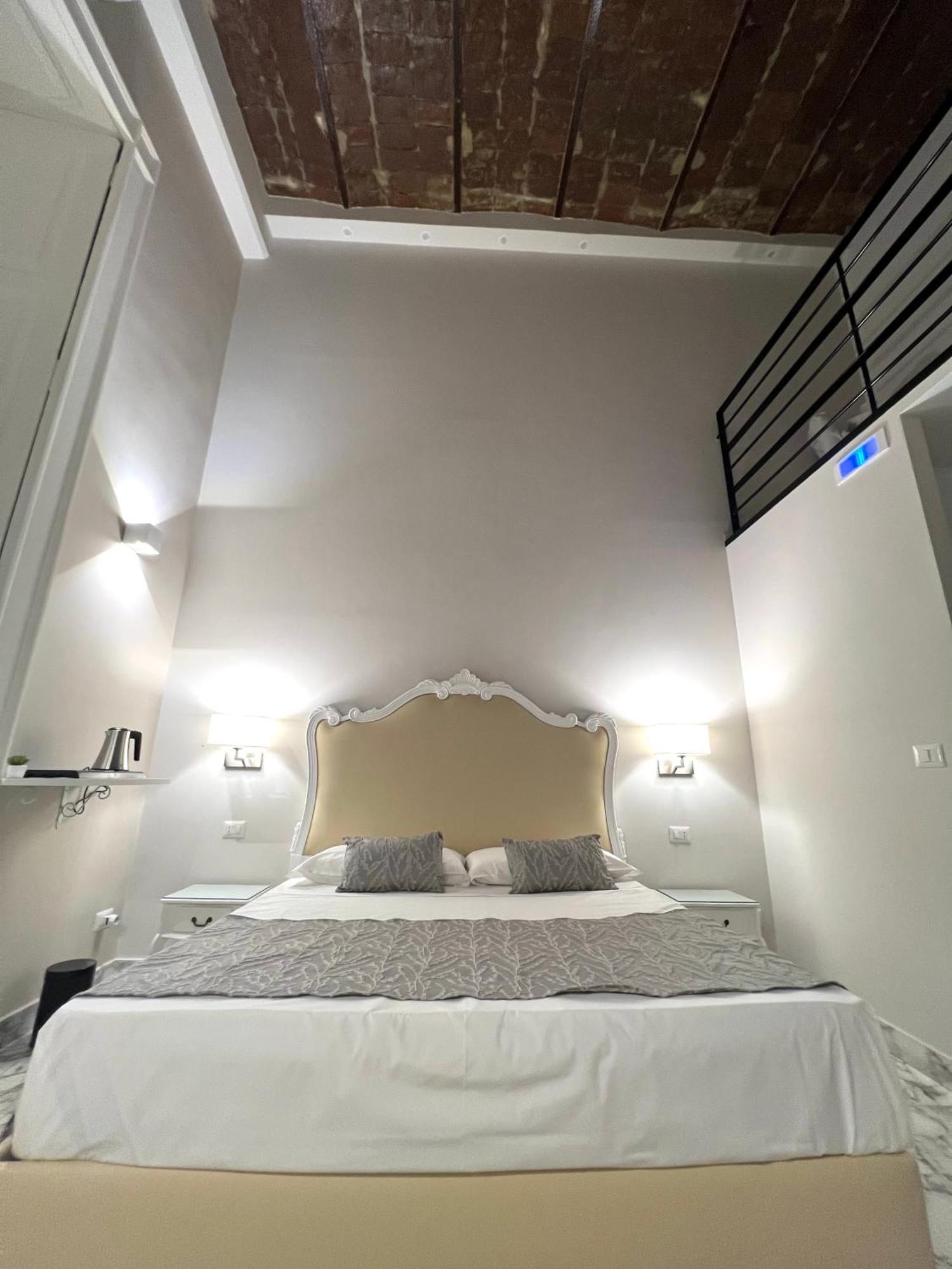 Miluar Luxury B&B - Vanvitelli Neapel Exterior foto