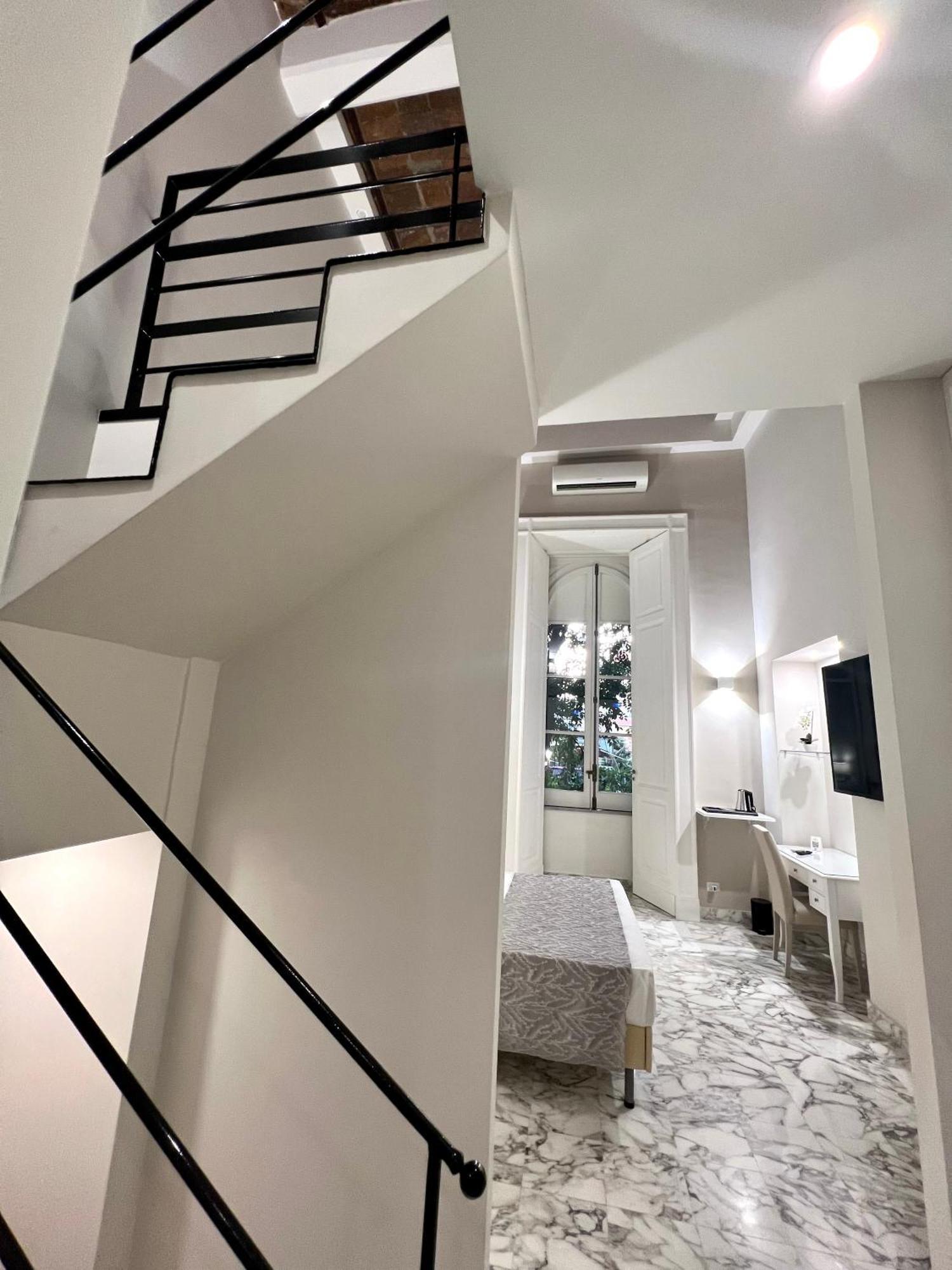 Miluar Luxury B&B - Vanvitelli Neapel Exterior foto