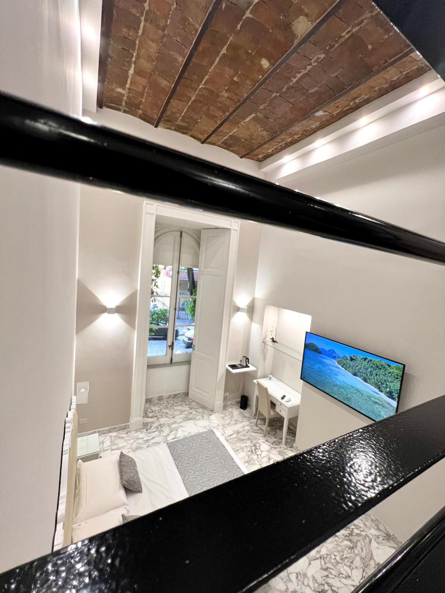 Miluar Luxury B&B - Vanvitelli Neapel Exterior foto